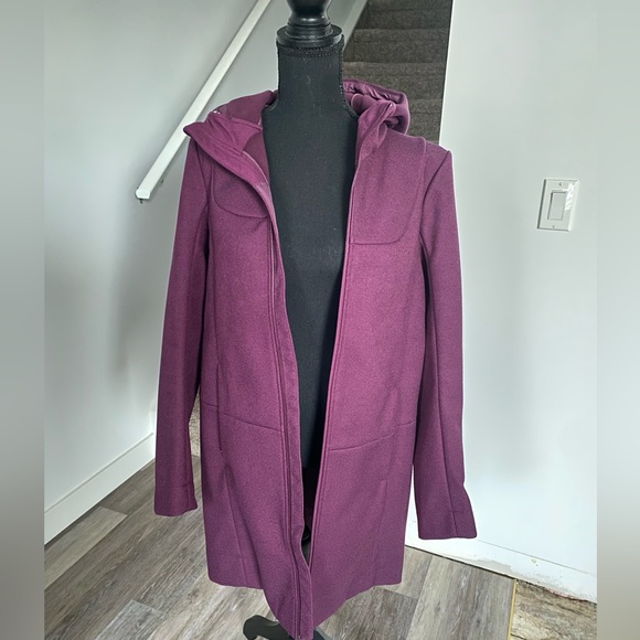 Lululemon City Softshell *Tweed
Plum Size 6 - Picture 14 of 16
